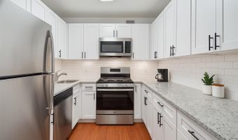 4977 BATTERY Ln #1-319, Bethesda, MD 20814