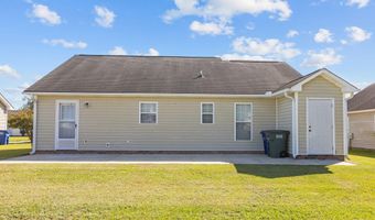 3786 Dover Dr, Ayden, NC 28513