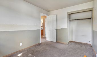 7813 Dover Ave, Anchorage, AK 99504