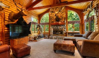 9774 68th Ave, Allendale, MI 49401