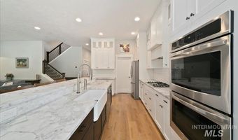 8604 W Small Creek Dr, Boise, ID 83709