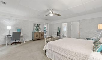204 Cold Creek Dr, Alpharetta, GA 30009