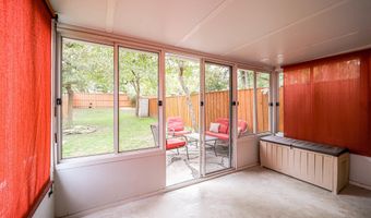 706 W GLEBE Rd, Alexandria, VA 22305