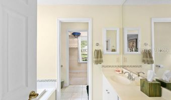 60 Thomas Sumter St, Beaufort, SC 29907