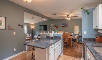 37 Evergreen Rd, Alloway, NJ 07461