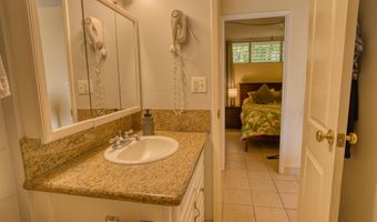35 Walaka St L-204, Kihei, HI 96753