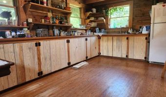 1748 Co Rd P-320, Ava, MO 65608