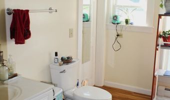 247 Burleigh Rd, Bangor, ME 04401