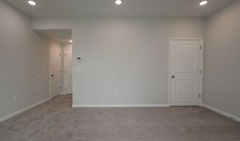 2732 Hunter Woods Dr, Apex, NC 27502