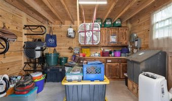 18525 LAKE Rd, Altoona, FL 32702