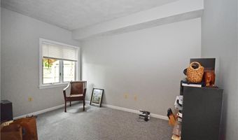 272 N Farm Dr, Bristol, RI 02809