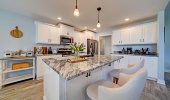 5585 Bear Creek Pass, Auburn, IN 46706