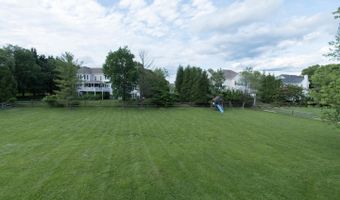 10709 BOSWELL Ln, Potomac, MD 20854