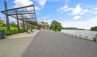 1121 24TH St NW 307, Washington, DC 20037