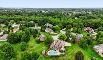 6040 White Ash Ct, Avon, IN 46123