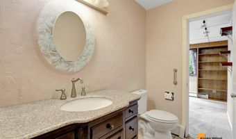 1336 Staubbach Cir, Anchorage, AK 99508