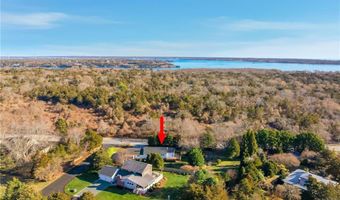 382 Beavertail Rd, Jamestown, RI 02835