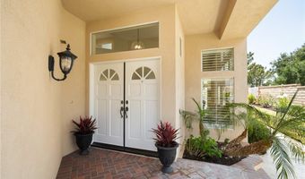 405 S Laureltree Dr, Anaheim, CA 92808