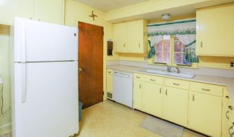 29 Edward Ave, East Providence, RI 02916