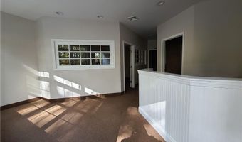3 Inspiration Ln 5, Chester, CT 06412