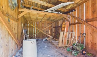 9848 S Fern Creek Rd, Cataldo, ID 83810