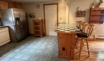 46 Queensland Rd, Billerica, MA 01862