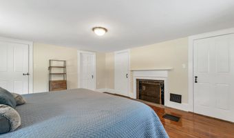 38 Bow Center Rd, Bow, NH 03304