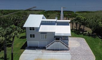 146 Bay Ave, Apalachicola, FL 32320