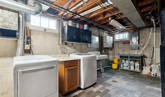 722 47th Ave, Amana, IA 52203