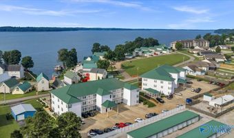 5835 Bay Village Dr 101, Athens, AL 35611