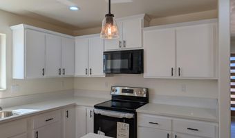 9878 Magnolia Ave, California City, CA 93505