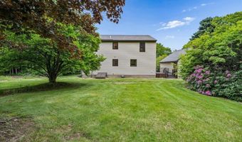 240 Sandown Rd, Chester, NH 03036