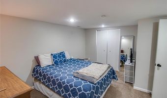 12 E Delmar Ave, Alton, IL 62002