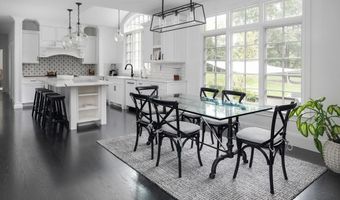 50 Kenyon Ave, East Greenwich, RI 02818