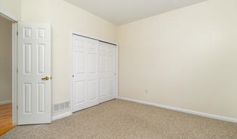 10 POWDERHORN Way, Allentown, NJ 08501
