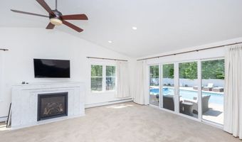 64 Princeton Ave, Andover, MA 01810