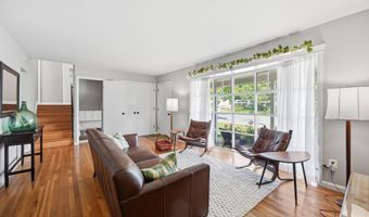 4512 MEDFORD Dr, Annandale, VA 22003