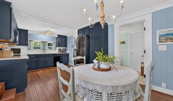 134 Sawyer Ln, Apalachicola, FL 32320