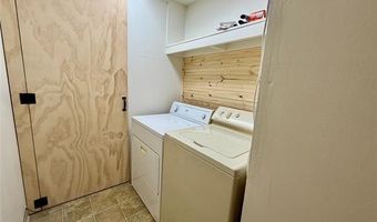 441203 Cedar Crest Dr, Adair, OK 74330