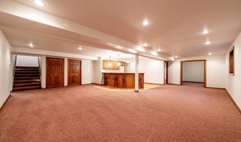 27 Hilltop Drive Dr, Buffalo, WY 82834