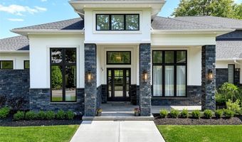 11 Sanctuary Ct, Amherst, NY 14221