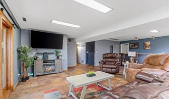 74500 240th St, Albert Lea, MN 56007