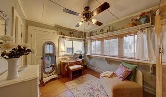 702 N 2nd St, Alpine, TX 79830