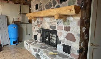 6856 Five Mile Pt, Allouez, MI 49805