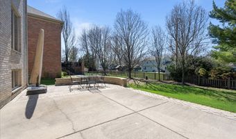 1928 N Ridge Ave, Arlington Heights, IL 60004