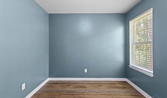 10 Middleton Ln, Atmore, AL 36502