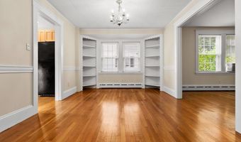 27 High St 1, Beverly, MA 01915