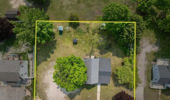 7737 S US-31, Alanson, MI 49706