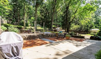 26 Mountainside Ave, Atlantic Highlands, NJ 07716