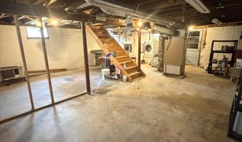 71 WARREN Ave, Bellmawr, NJ 08031